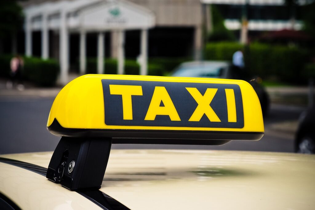 Taxi_Service